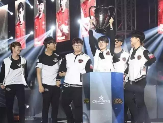 健康积极的 健康积极的