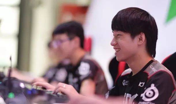 对竞争者而 对竞争者而